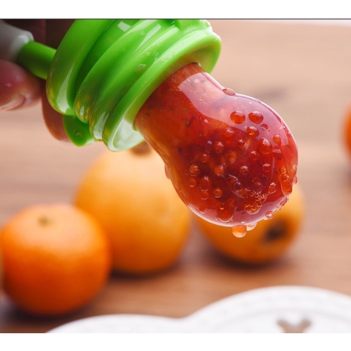 Ниблер для прикорма, с силиконовой сеточкой, цвет зеленый Ниблер для прикорма, с силиконовой сеточкой, цвет зеленый