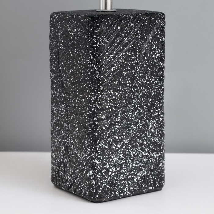 Лампа настольная Лампа настольная "Дзин" 1х40Вт Е14 черный 22х22х36см