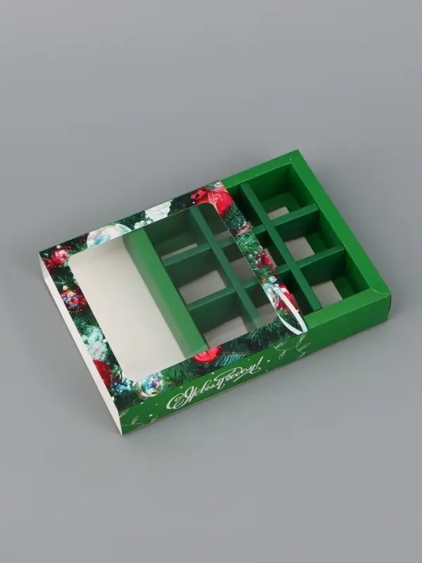 Коробка подарочная под 9 конфет &laquo;Елочные игрушки&raquo;, 14.5&times;14.5&times;3.5 см