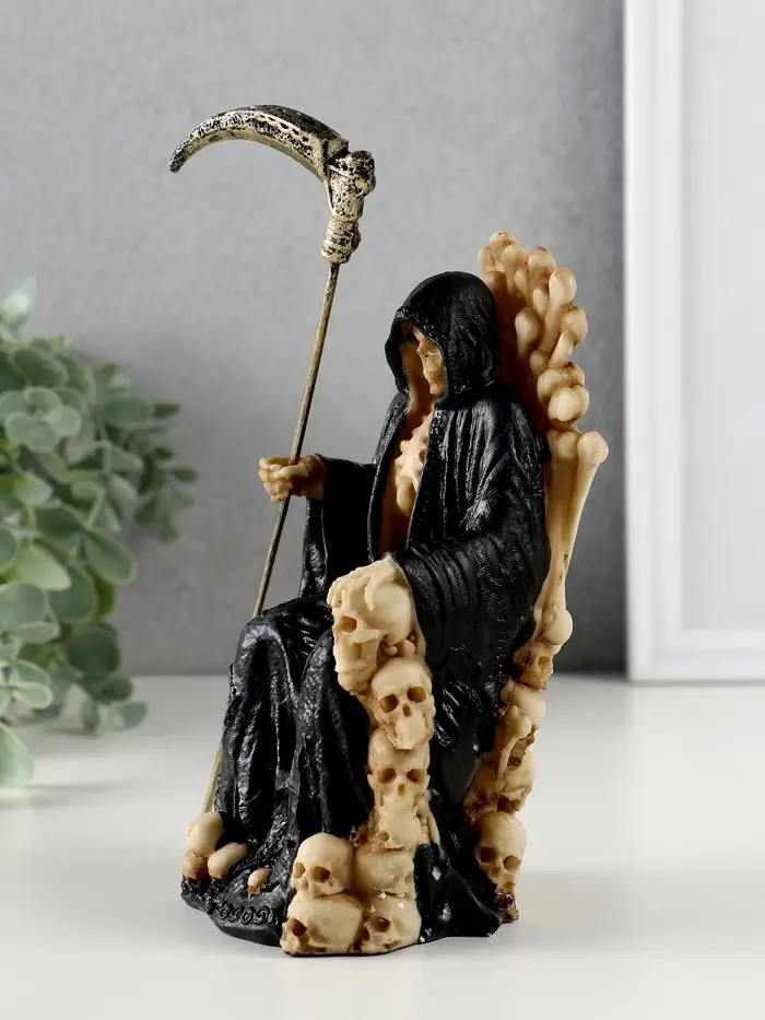 Сувенир полистоун "Скелет на троне с косой" 9х9х16,7 см Сувенир полистоун "Скелет на троне с косой" 9х9х16,7 см