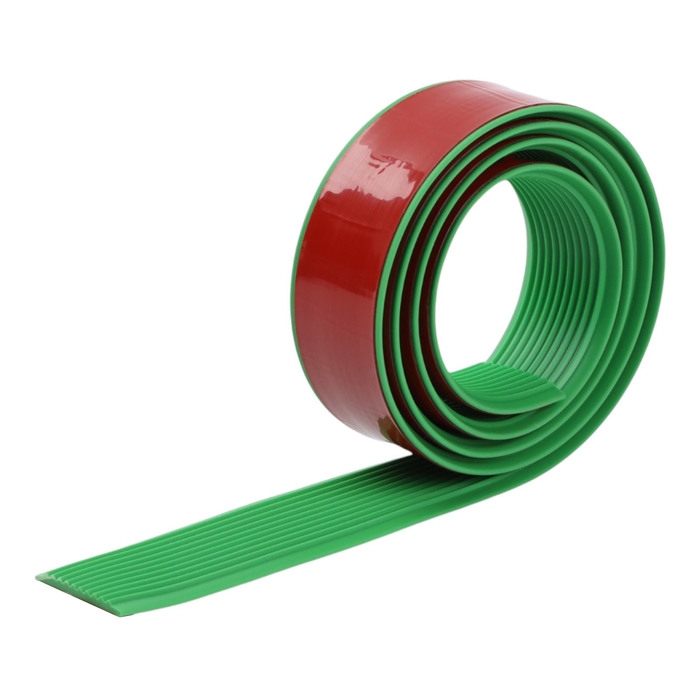 Накладка антискользящая на ступеньки прямая 100см/3см, зеленая Накладка антискользящая на ступеньки прямая 100см/3см, зеленая