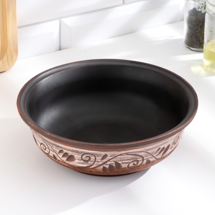 Тарелка глубокая 0,7 л, 6х18х18 см, ангоб Тарелка глубокая 0,7 л, 6х18х18 см, ангоб