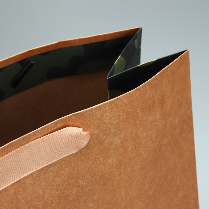 Пакет подарочный крафтовый вертикальный, упаковка, «С 23 февраля», L 40 х 31 х 11.5 см Пакет подарочный крафтовый вертикальный, упаковка, «С 23 февраля», L 40 х 31 х 11.5 см