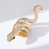Кольцо &laquo;Змея&raquo;, ребристая, цвет золото, безразмерное