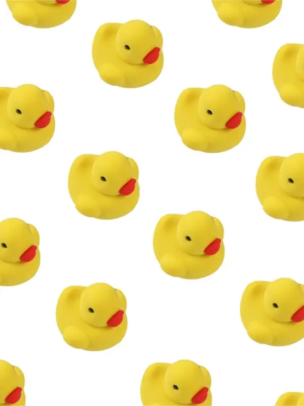 Ластик фигурный «Уточка в пакетека», штрихкод на штуке Ластик фигурный «Уточка в пакетека», штрихкод на штуке