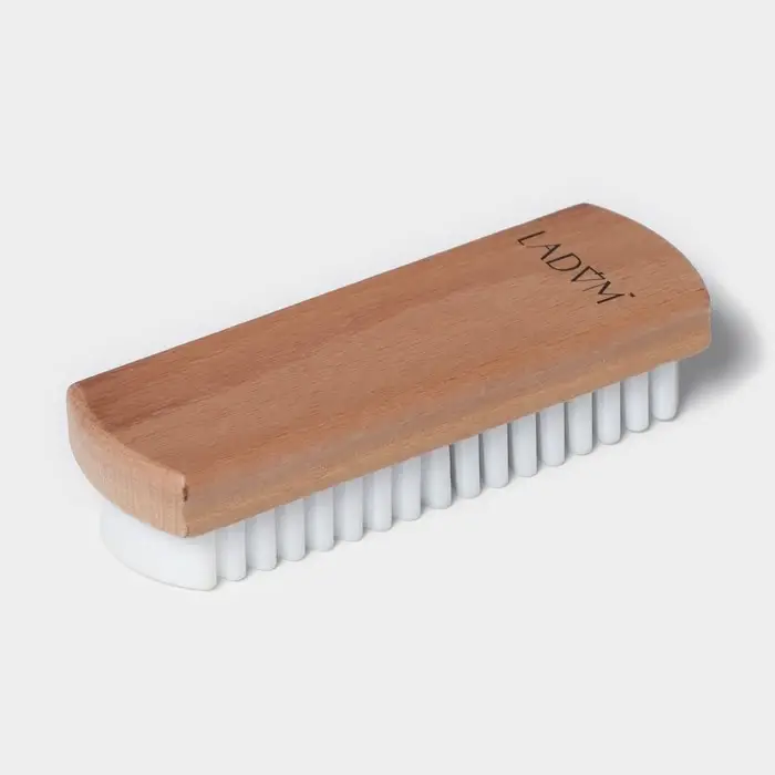 Щётка для замшевой обуви LaDо́m, буковое дерево, 12.3&times;4.3&times;3 см, бежевая