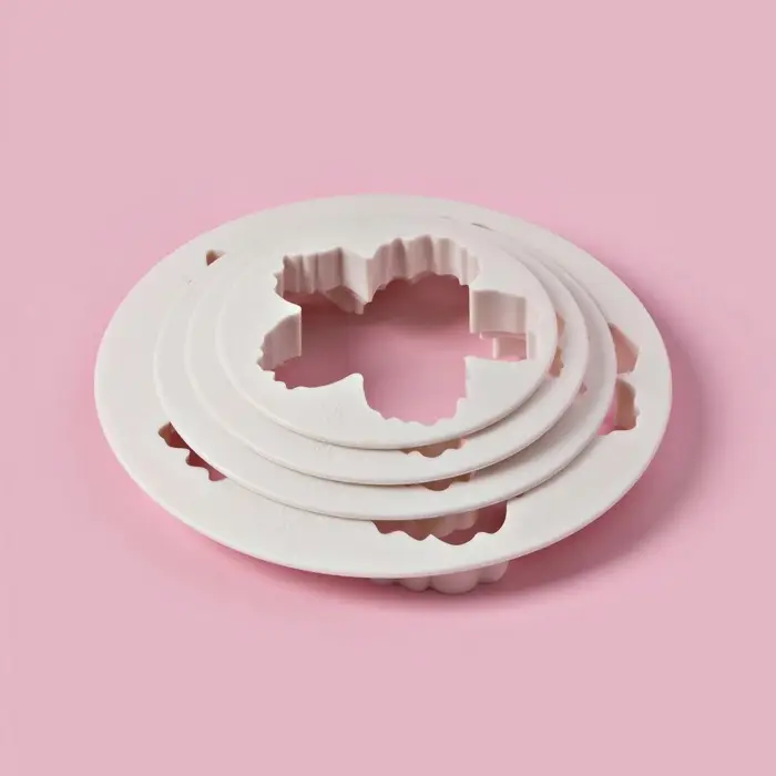 Формы для вырезания теста и мастики Доляна &laquo;Пионы&raquo;, набор 4 шт.: d=8.5/10 /11.5/14.5 см, пластик, белые