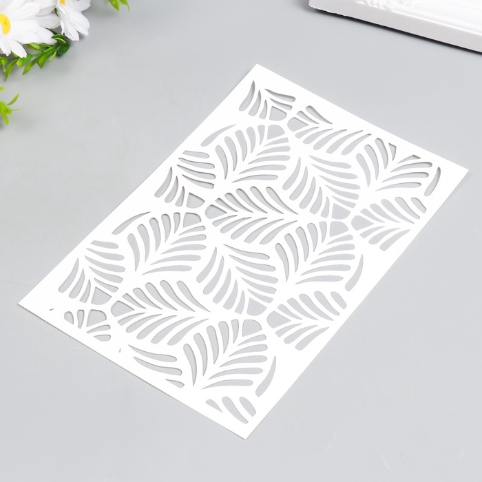 Пластиковый трафарет для творчества «Листочки», шаблон, 24×16 см Пластиковый трафарет для творчества «Листочки», шаблон, 24×16 см