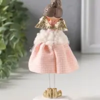 Сувенир полистоун "Ангелочек в розовом клетчатом наряде с мехом" 6х5,5х17,5 см