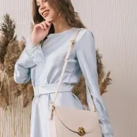 Сумка женская мессенджер TEXTURA на магните, с косметичкой, 28&times;4&times;20 см, молочная