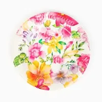 Тарелка одноразовая бумажная «Акварельные цветы», белая, 18 см