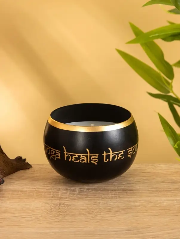 Свеча в чаше Yoga heal the soul чёрная, соевый воск 200 гр 8,5х7 см Свеча в чаше Yoga heal the soul чёрная, соевый воск 200 гр 8,5х7 см