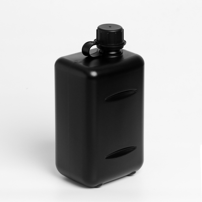 Фляжка туристическая  Фляжка туристическая "Adventure" 2 л, с чехлом, черная