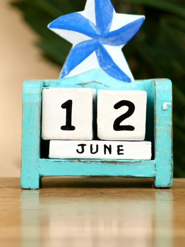 Календарь настольный «Морская звезда», 10.5×7.5×4 см, дерево