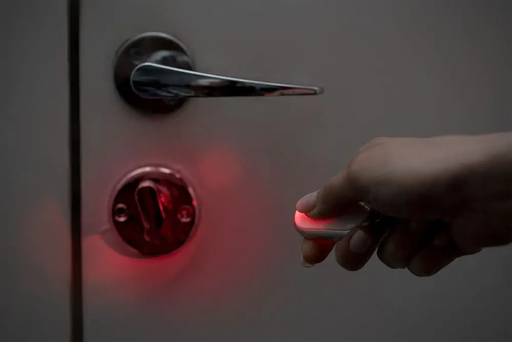 Брелок для поиска ключей Signalet, ver.2, белый Брелок для поиска ключей Signalet, ver.2, белый