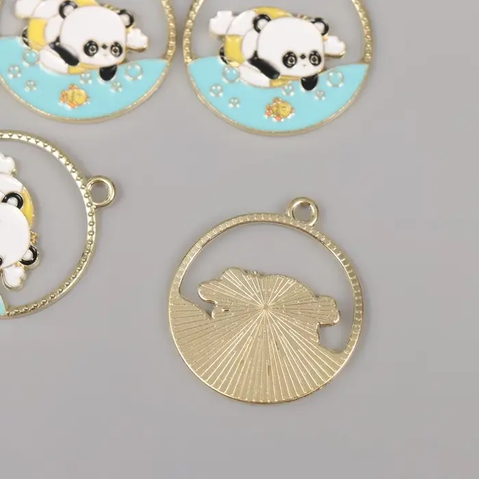 Декор для творчества металл, эмаль Декор для творчества металл, эмаль "Пандочка в море" 2,8х2,5 см