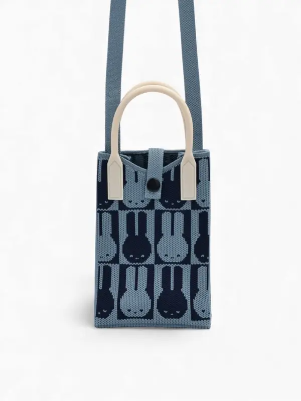 Сумка подр Зайцы, 12*4*17, отд на кнопке, дл ремень, синий Сумка подр Зайцы, 12*4*17, отд на кнопке, дл ремень, синий