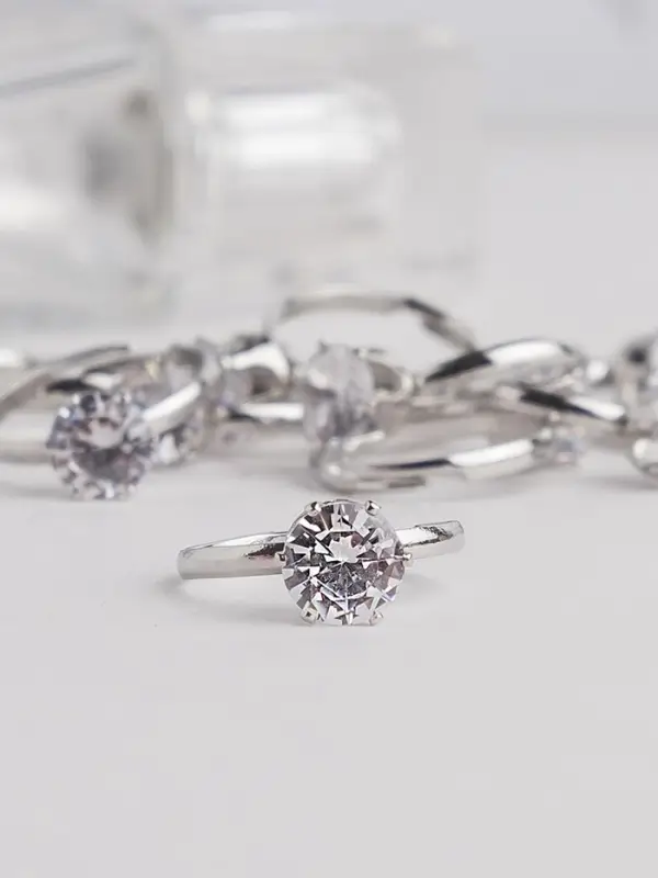 Кольца набор 36 шт. &laquo;Выбражулька. Бриллиант, как у мамы&raquo;, безразмерное, белое в серебре