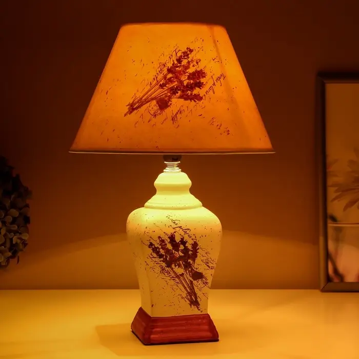 Лампа настольная керамика &laquo;Лаванда&raquo; Е14 25W 220 В 37.5&times;25&times;25 см RISALUX