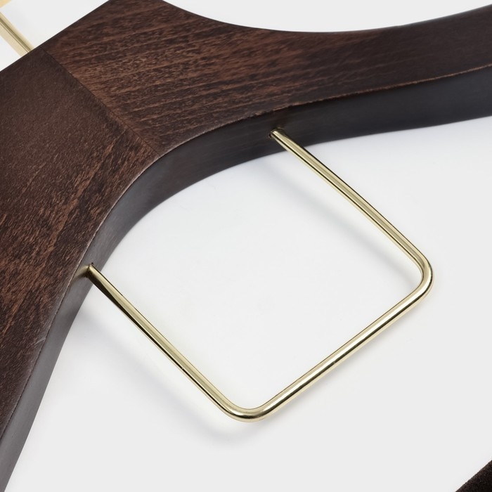 Плечики - вешалка для костюмов LaDо́m Brown Gold, 42,5×4×19 см, перекладина вельвет, широкие плечики, дерево бук Плечики - вешалка для костюмов LaDо́m Brown Gold, 42,5×4×19 см, перекладина вельвет, широкие плечики, дерево бук