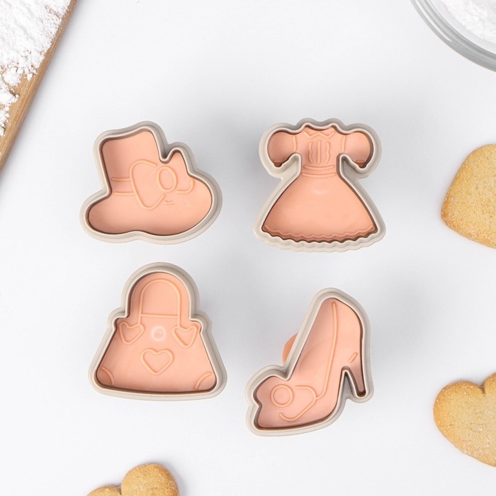 Набор форм для печенья «Одежда», 4 шт, бежевый