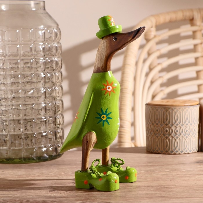 Сувенир Сувенир "Утка в зеленой одежде с принтом" дерево 13х9х27 см