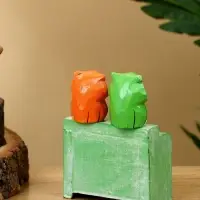 Календарь настольный «Пара совят», 7.5×4×10 см, дерево, зелёный, оранжевый