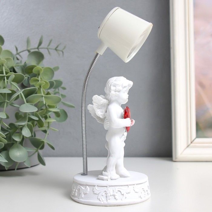 Сувенир полистоун свет "Лампа - ангелы с сердцем" белый МИКС 7,5х7,5х18 см