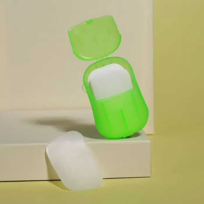 Мыло листовое, в пластинах, 18 (± 2) шт., в футляре, зелёное