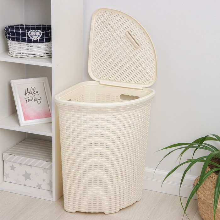 Корзина для белья угловая с крышкой «Ротанг», 60 л, 40×40×58 см, цвет слоновая кость Корзина для белья угловая с крышкой «Ротанг», 60 л, 40×40×58 см, цвет слоновая кость