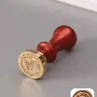 Печать для сургуча с пластиковой ручкой &laquo;Венок с буквой W&raquo;, 2.5&times;2.5&times;6.3 см