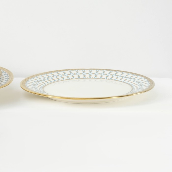 Набор тарелок фарфоровых Royal, 3 предмета: d=18/23/25,7 см, цвет белый Набор тарелок фарфоровых Royal, 3 предмета: d=18/23/25,7 см, цвет белый