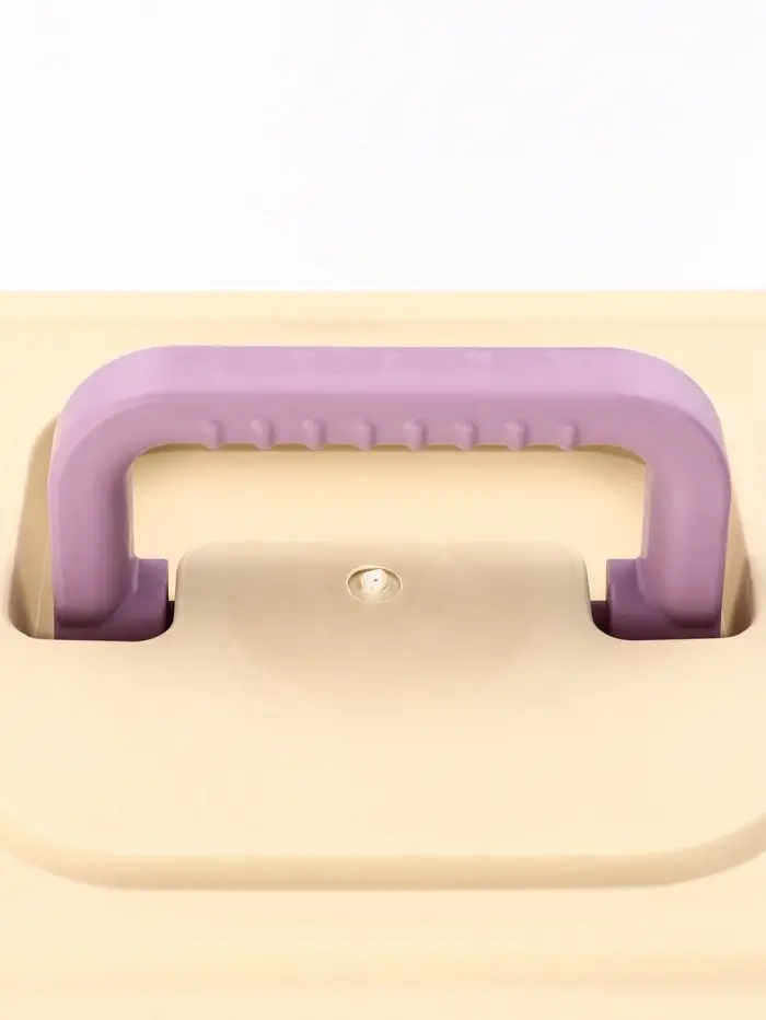 Переноска для животных пластиковая 44 х 31 х 27 см, белая/лавандовая Переноска для животных пластиковая 44 х 31 х 27 см, белая/лавандовая