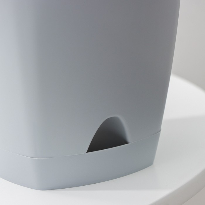 Горшок для цветов с прикорневым поливом Amsterdam, 1,35 л, d=14 см, h=13 см, цвет серый Горшок для цветов с прикорневым поливом Amsterdam, 1,35 л, d=14 см, h=13 см, цвет серый