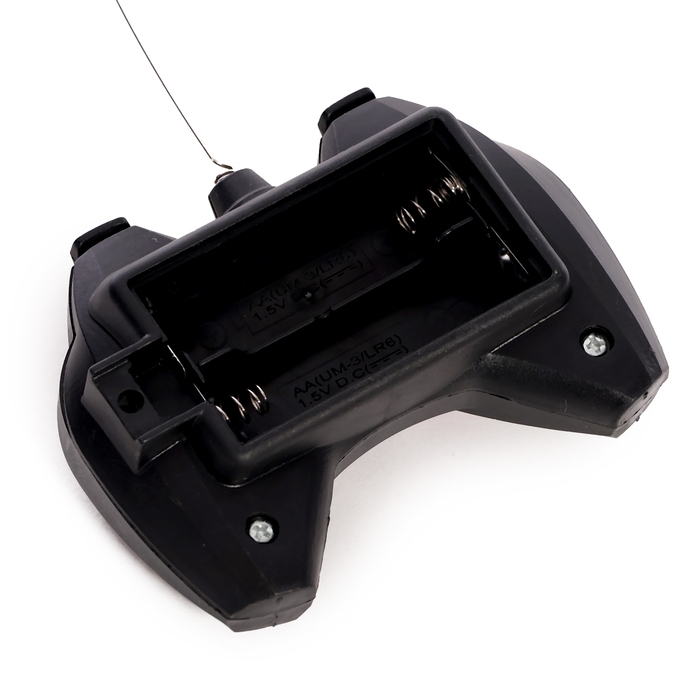 Джип радиоуправляемый «Крузер», работает от батареек, цвет бежевый Джип радиоуправляемый «Крузер», работает от батареек, цвет бежевый