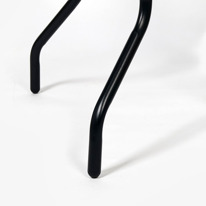 Набор садовой мебели: Стол квадратный 80 х 80 х 73 см и 2 стула коричневого цвета Набор садовой мебели: Стол квадратный 80 х 80 х 73 см и 2 стула коричневого цвета