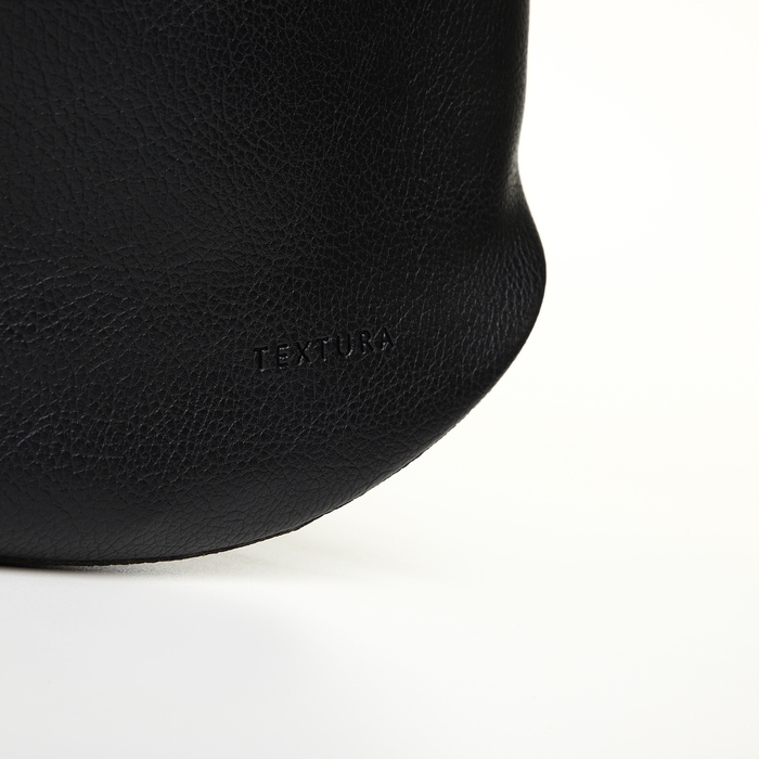 Сумка женская на магните TEXTURA, средний размер, цвет чёрный