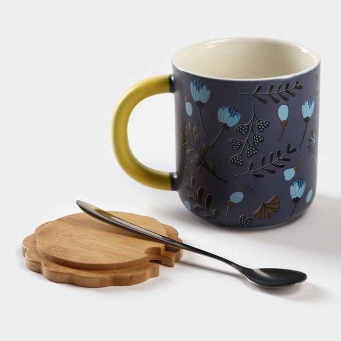 Кружка керамическая с ложкой &laquo;Гербарий&raquo;, 350 мл