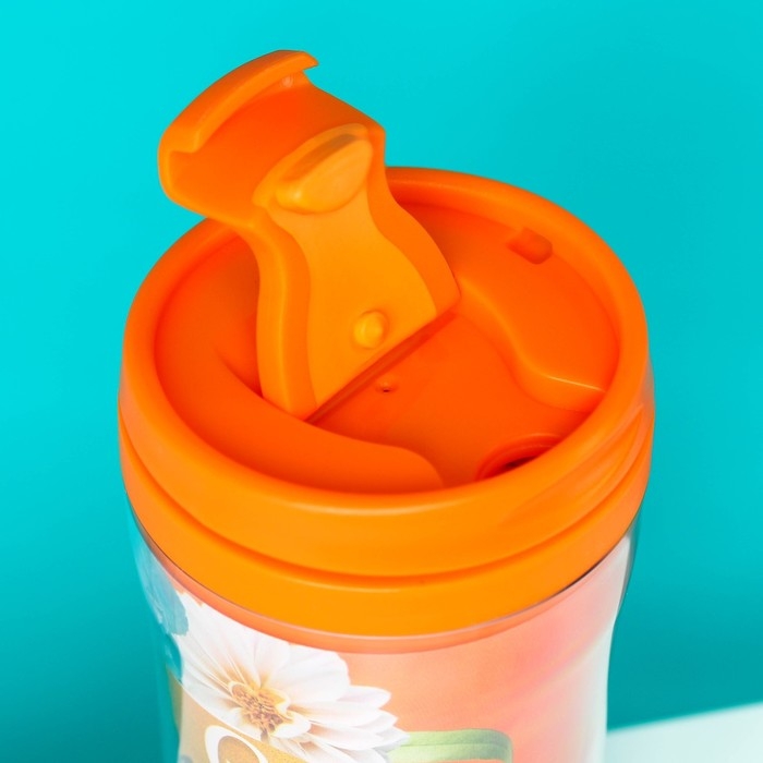 Чай «8 марта»: с тропическими фруктами в термостакане, 20 г. Чай «8 марта»: с тропическими фруктами в термостакане, 20 г.