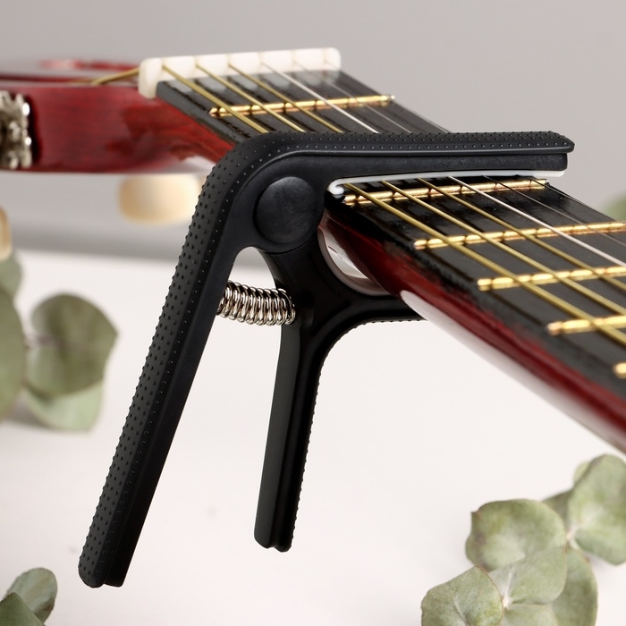 Каподастр для гитары Music Life черный Каподастр для гитары Music Life черный