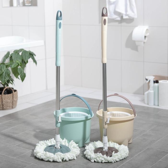 Швабра с отжимом и ведро с пластиковой центрифугой мини: ведро 7,2 л, швабра 113 см, запасная насадка из микрофибры, цвет МИКС Швабра с отжимом и ведро с пластиковой центрифугой мини: ведро 7,2 л, швабра 113 см, запасная насадка из микрофибры, цвет МИКС