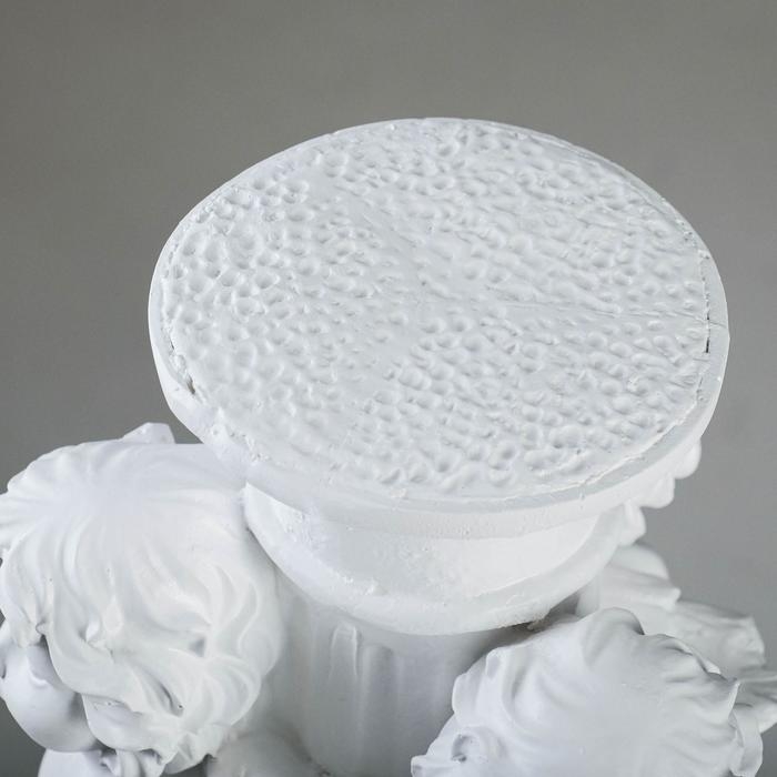 Фигура - подставка  Фигура - подставка "Три ангела на шаре" белая, 26х26х44см