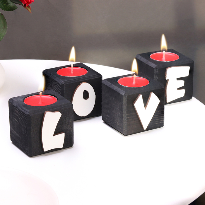Подсвечник для интерьера 4 шт с надписью LOVE, цвет:  Подсвечник для интерьера 4 шт с надписью LOVE, цвет: "Эбен", аромат: клубника