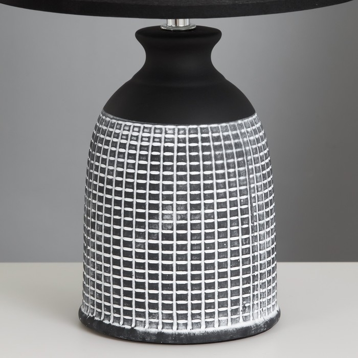 Настольная лампа Настольная лампа "Корнелия" Е14 40Вт черный 22х22х35см RISALUX