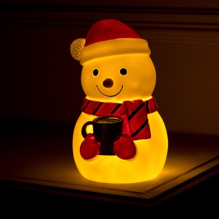 Светодиодная фигура «Снеговик» 9 × 20 × 9 см, пластик, батарейки LR44х3 (в комплекте), свечение тёплое белое Светодиодная фигура «Снеговик» 9 × 20 × 9 см, пластик, батарейки LR44х3 (в комплекте), свечение тёплое белое