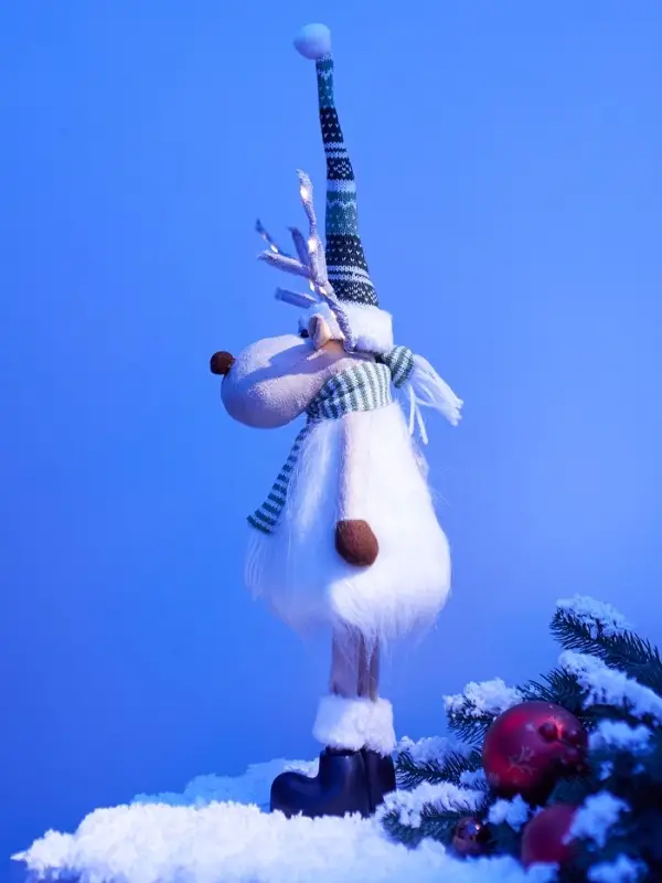 Фигура текстиль «Новогодний лосик» 58 см, 10 LED, от батареек АА×3, свечение тёплое белое Фигура текстиль «Новогодний лосик» 58 см, 10 LED, от батареек АА×3, свечение тёплое белое