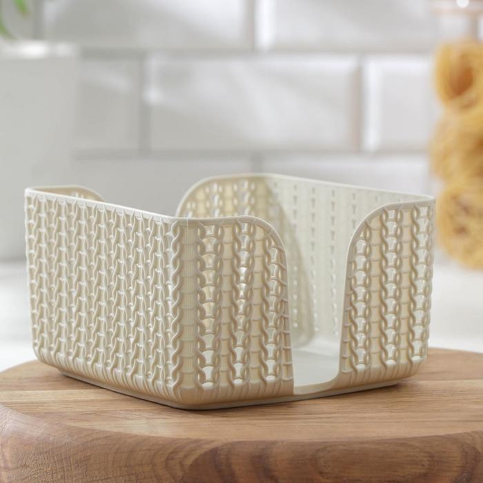 Салфетница «Вязание», цвет белый ротанг Салфетница «Вязание», цвет белый ротанг