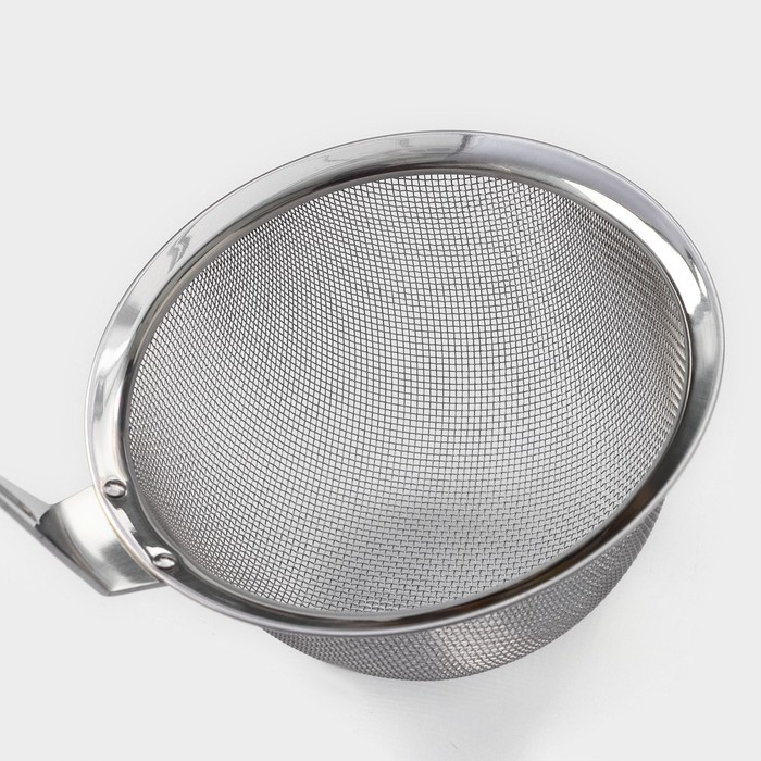 Сито - дуршлаг Magistro Arti, d=16 см, с фиксатором Сито - дуршлаг Magistro Arti, d=16 см, с фиксатором