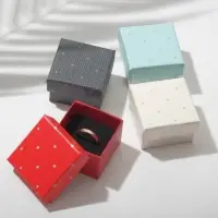 Коробочка подарочная под кольцо «Крапинки»,5×5 (размер полезной части 4.5×4.5 см), МИКС
