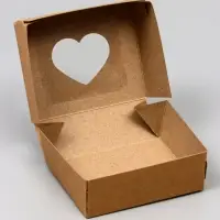 Коробка складная &laquo;Сердца&raquo;, крафт, с окном, 10&times;8&times;3.5 см